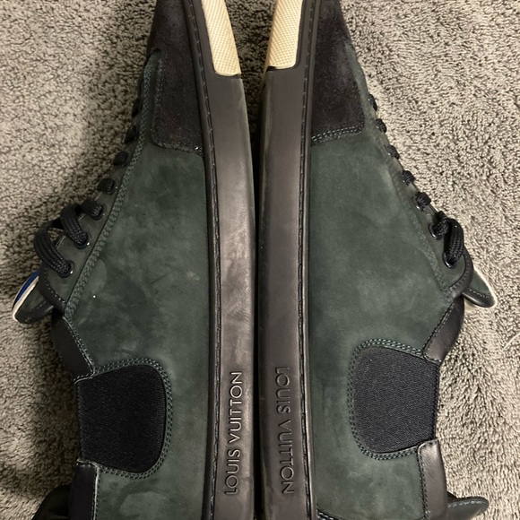 Authentic Louis Vuitton Slalom sneaker size 8 1/2 LV - Picture 10 of 13